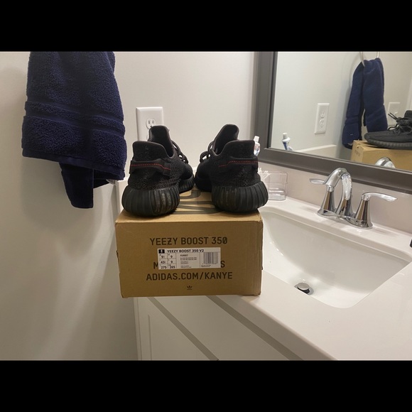 Yeezy boost 350 black reflective - Picture 4 of 7